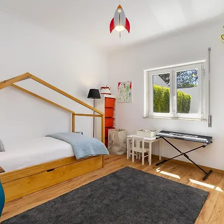 Whome Poolside Paradise, Your Dream Retreat In With S-pool, Gym And Parking קסקאיס