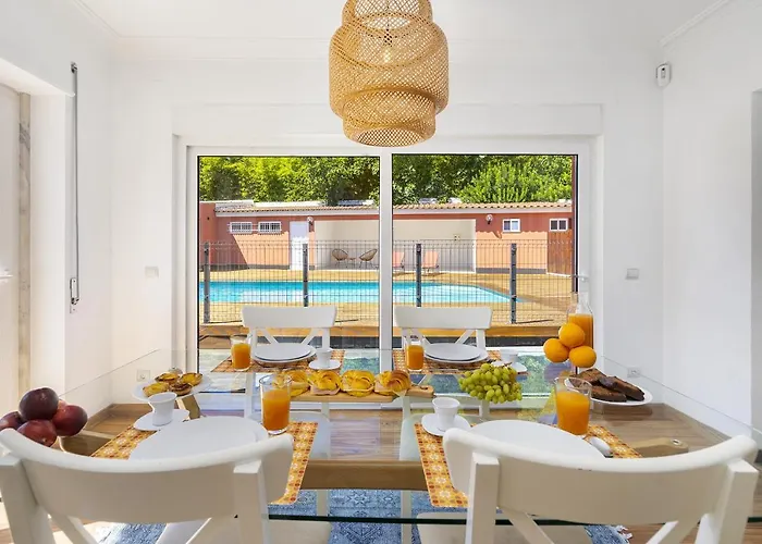 Whome Poolside Paradise, Your Dream Retreat In With S-pool, Gym And Parking *